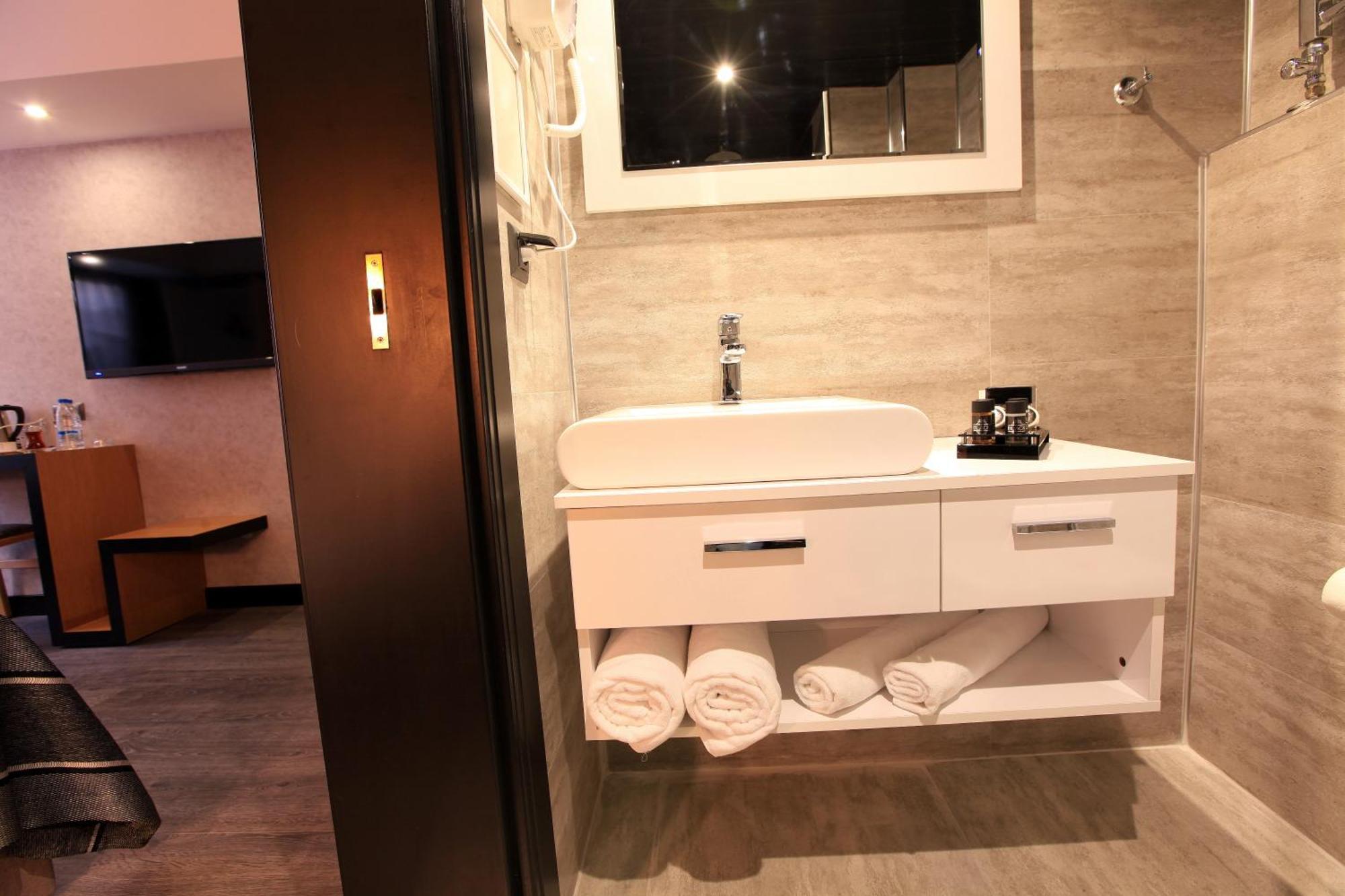 The Black Hotel Eskisehir Room photo