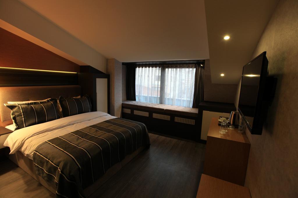 The Black Hotel Eskisehir Exterior photo